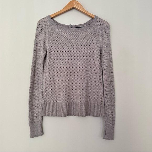 American Eagle Oatmeal Sweater - Picture 3 of 7